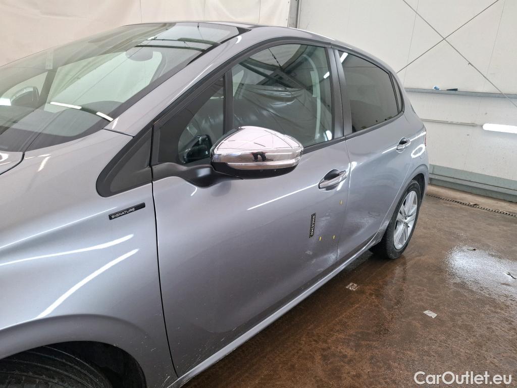  Peugeot  208  Signature 1.2 PureTech 80CV BVM5 E6dT #9
