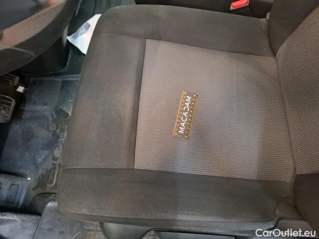  Peugeot  Expert  Fourgon Asphalt Long 2.0 HDi 145CV BVA8 E6d #19