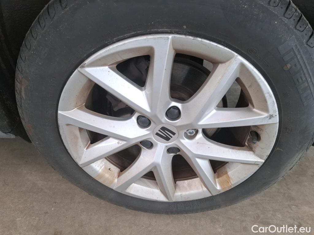  Seat  Leon SEAT  Sportstourer / 2020 / 5P / Break 1.0 eTSI 110 DSG S&S Style Business #39