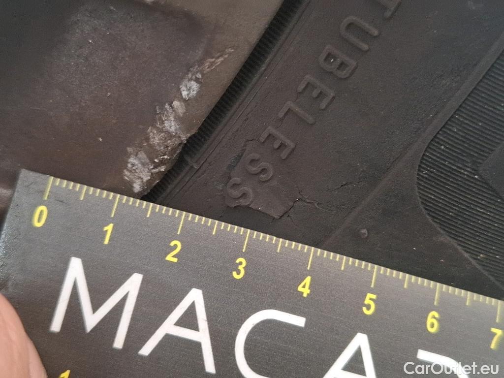  Peugeot  208  Active Business 1.2 PureTech 75CV BVM5 E6d #32