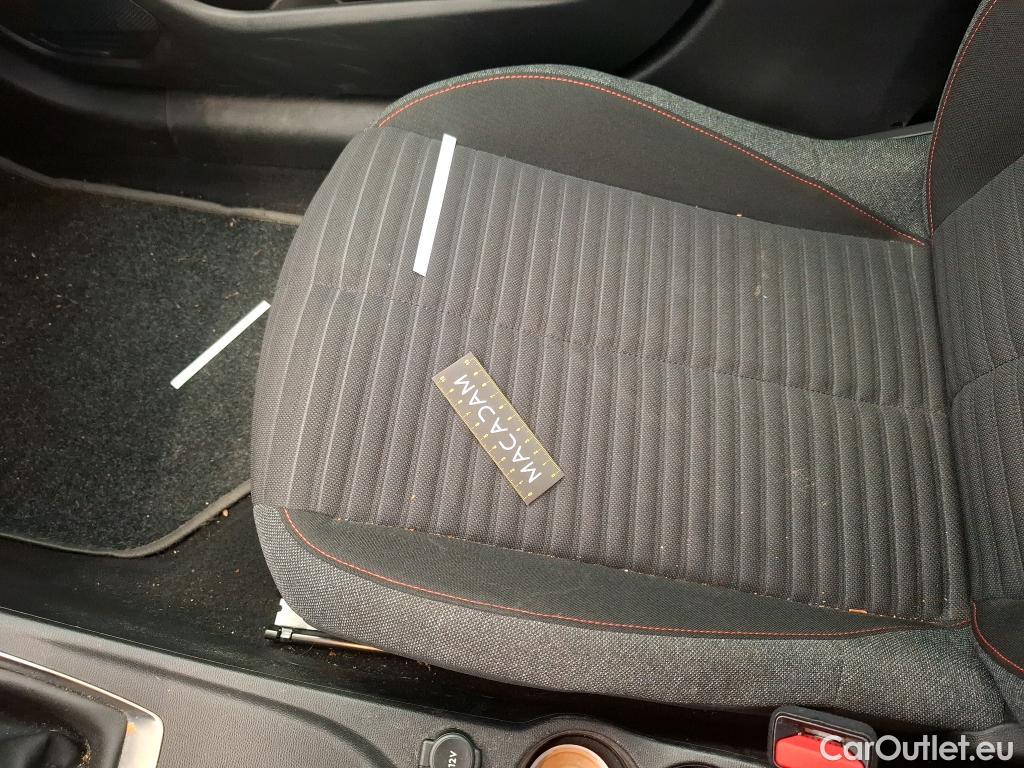  Peugeot  208  Active Business 1.2 PureTech 75CV BVM5 E6d #47