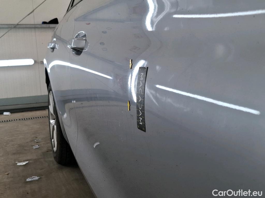  Seat  Leon SEAT  Sportstourer / 2020 / 5P / Break 1.0 eTSI 110 DSG S&S Style Business #4