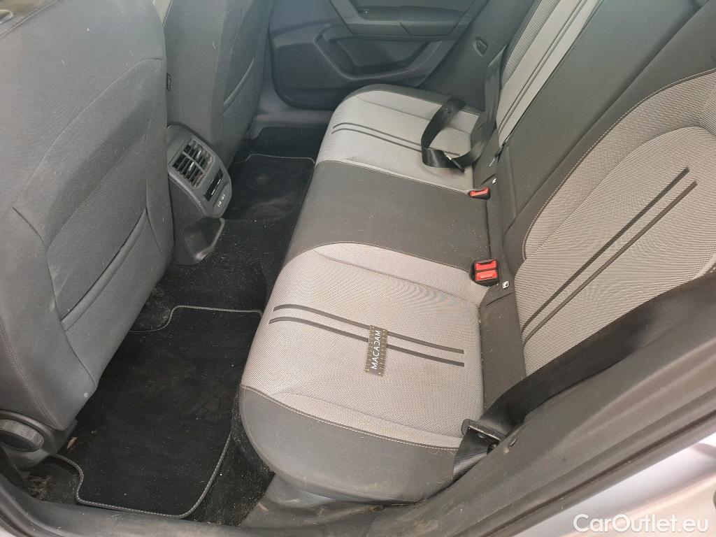  Seat  Leon SEAT  Sportstourer / 2020 / 5P / Break 1.0 eTSI 110 DSG S&S Style Business #67