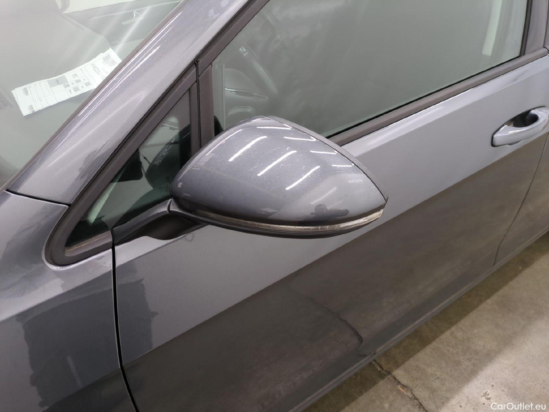  Volkswagen  Golf  VII Berline Confortline Business BMT 1.0 TSI 115CV BVM6 E6dT #7