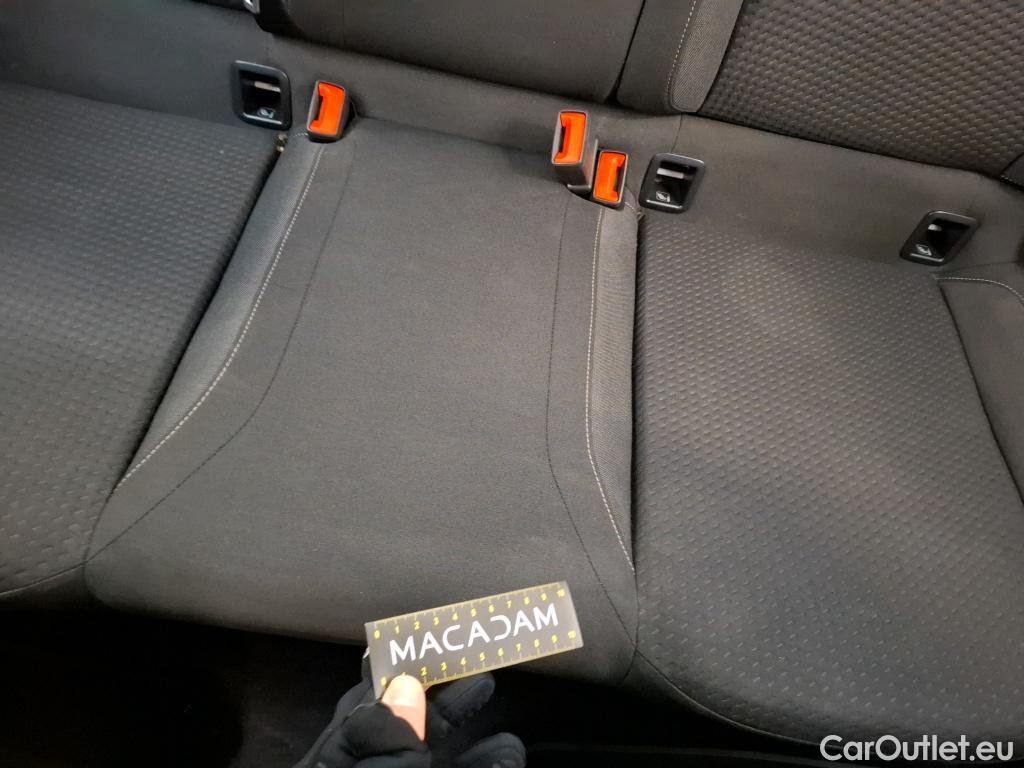  Volkswagen  Polo VOLKSWAGEN  / 2017 / 5P / Berline 1.0 TSI 95 DSG7 Lounge Business #6