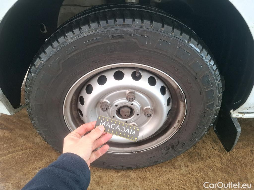  Ford  Transit FORD  Custom / 2018 / 4P / Fourgon tôlé 2.0 ECOBLUE 105 300 L2H1 TREND BUSINESS #32