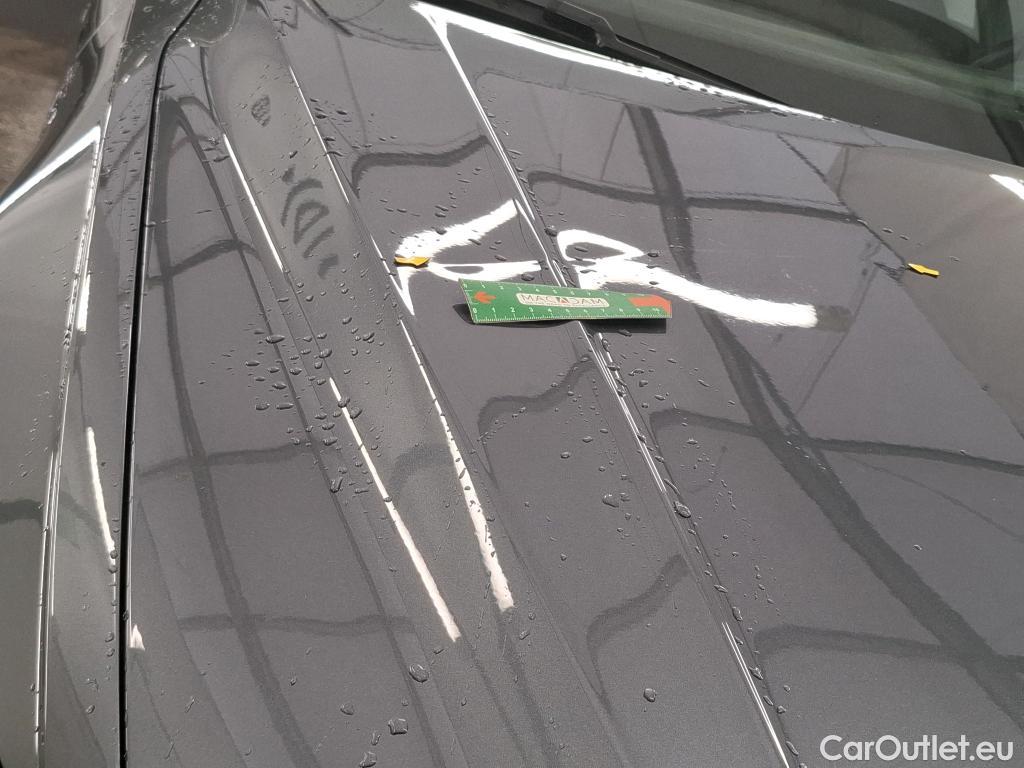  Volkswagen  Tiguan VOLKSWAGEN  Allspace / 2017 / 5P / SUV 2.0 TDI 150 DSG7 Confortline Business #3