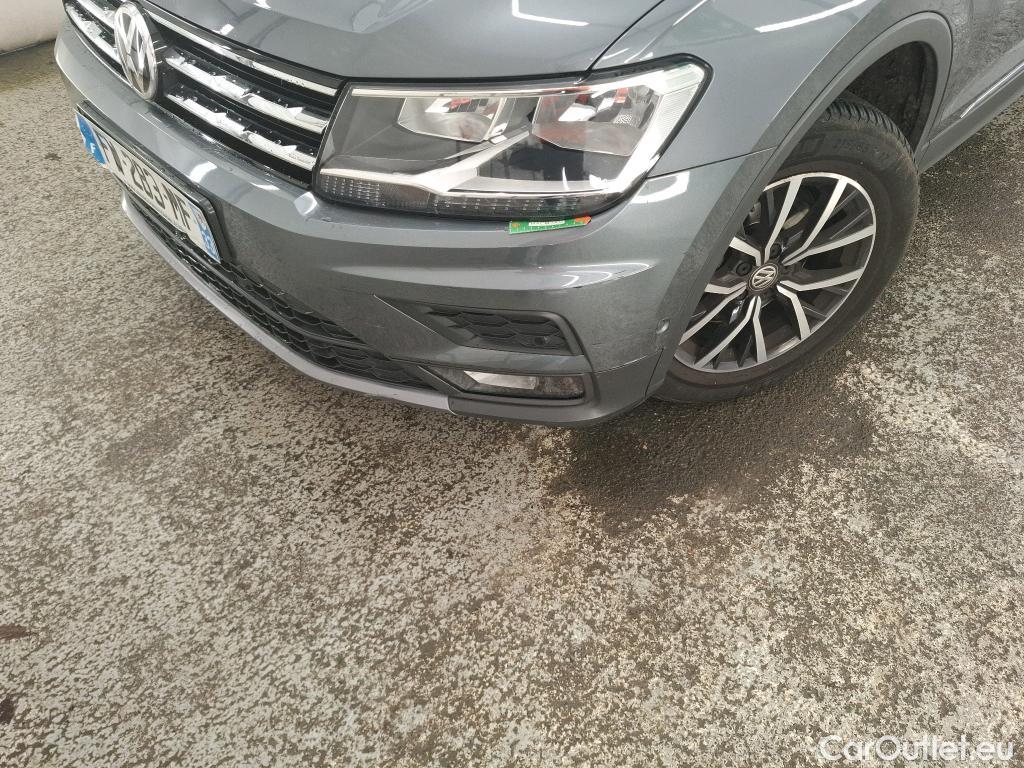  Volkswagen  Tiguan VOLKSWAGEN  Allspace / 2017 / 5P / SUV 2.0 TDI 150 DSG7 Confortline Business #42