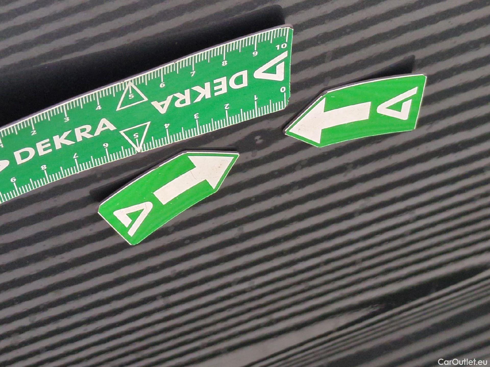  Volkswagen  Golf  VII Berline Confortline Business BMT 1.0 TSI 115CV BVM6 E6dT #36