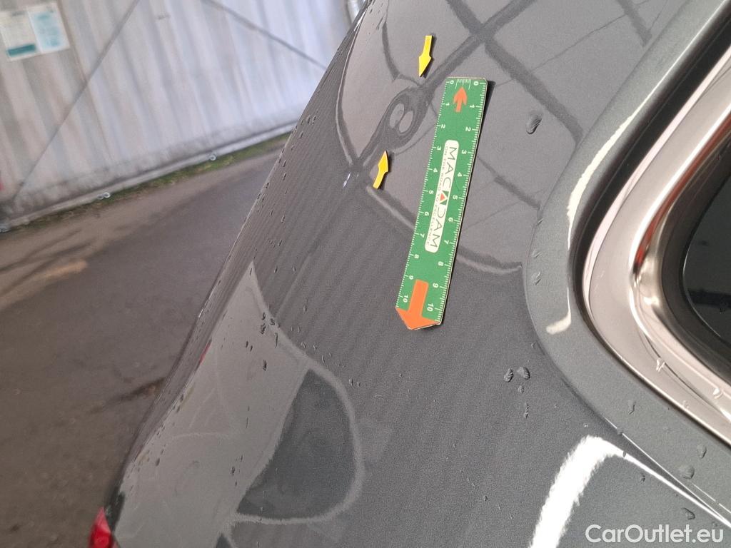  Volkswagen  Tiguan VOLKSWAGEN  Allspace / 2017 / 5P / SUV 2.0 TDI 150 DSG7 Confortline Business #37