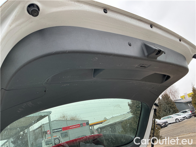  Hyundai  i30  kom.1.5T-GDI Style 5d #22