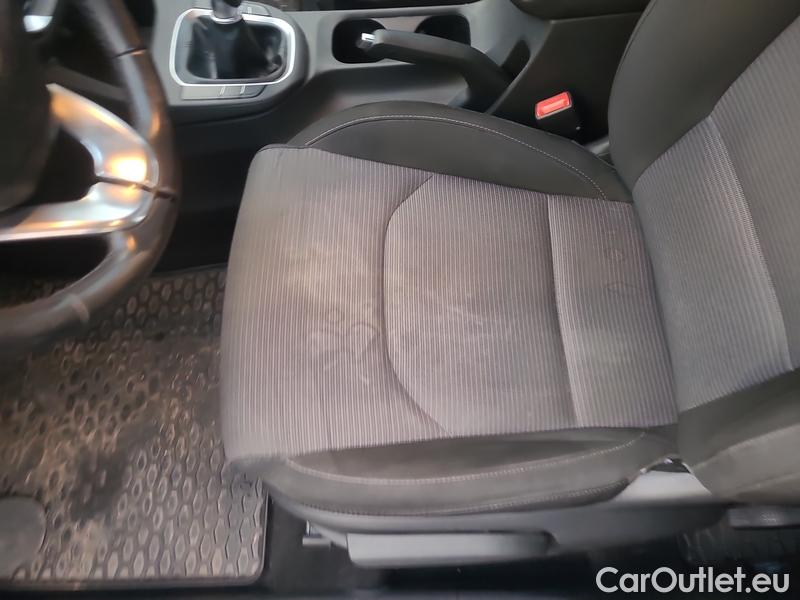  Hyundai  i30   cw (PD)(2017->)  kom.1.0TGDI 120 Comfort #11