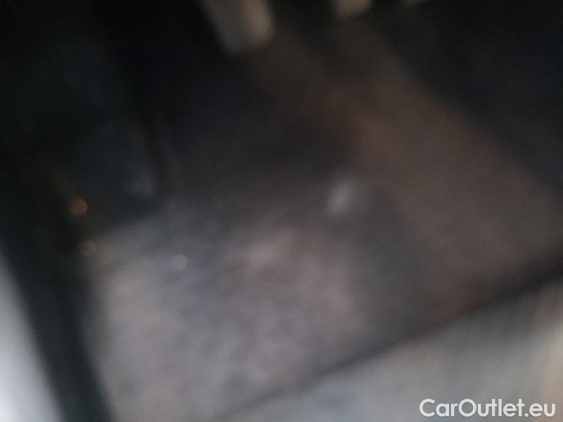  Hyundai  i30   cw (PD)(2017->)  kom.1.0TGDI 120 Comfort #21