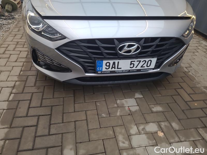  Hyundai  i30   cw (PD)(2017->)  kom.1.0TGDI 120 Comfort #2