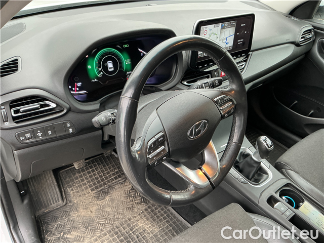  Hyundai  i30  kom.1.5T-GDI Style 5d #33