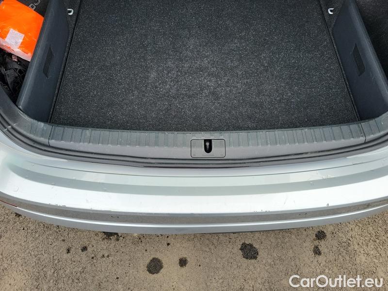  Skoda  Octavia  Combi (NX3)(2020) Oct.Combi 2.0TDI 110 Style AT #16