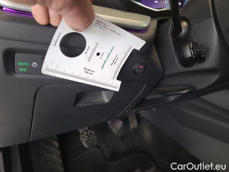  Skoda  Octavia  Combi (NX3)(2020) Oct.Combi 2.0TDI 85 Style #12