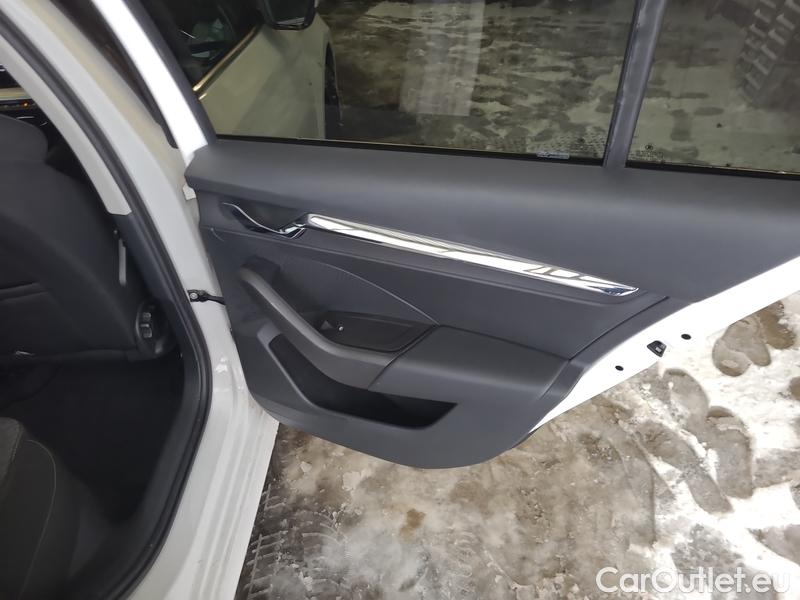  Skoda  Octavia  Combi (NX3)(2020) Oct.Combi 2.0TDI 85 Style #31