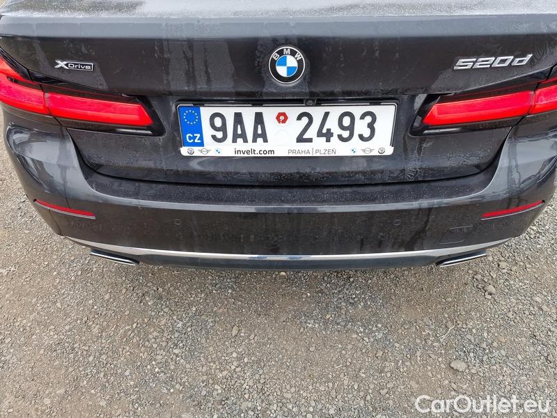  Bmw  Serie 5  Lim. (G30)  (2016->) 520d xDrive AT 4d #11