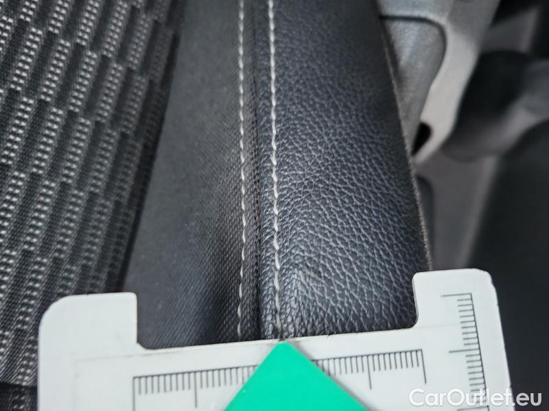  Opel  Insignia  Country Tourer (2017->) Ins.ST 2.0CDTI 128 Elegance AT #4