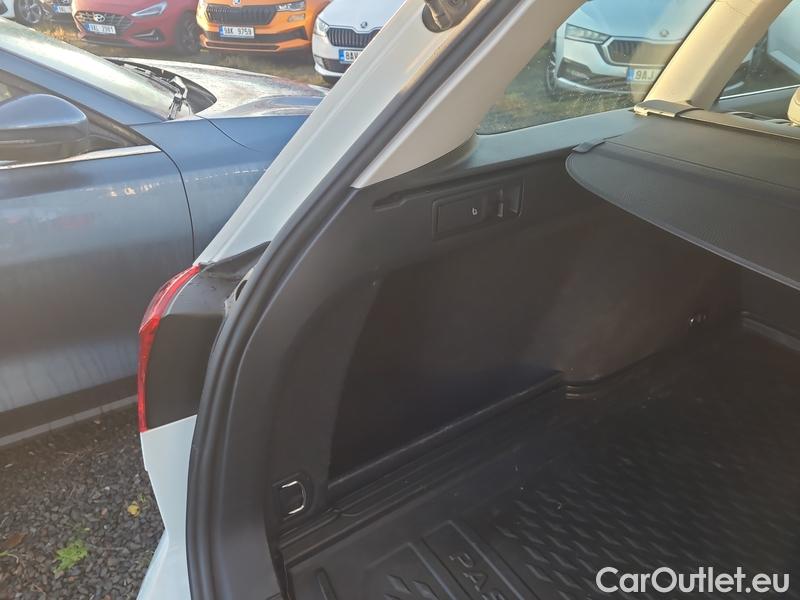  Volkswagen  Passat  Variant (CB5) (2019) Pas.Var.2.0TSI 200 Alltr.4M AT #13