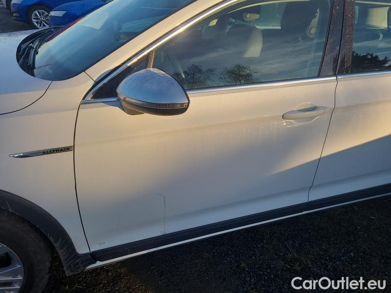  Volkswagen  Passat  Variant (CB5) (2019) Pas.Var.2.0TSI 200 Alltr.4M AT #2