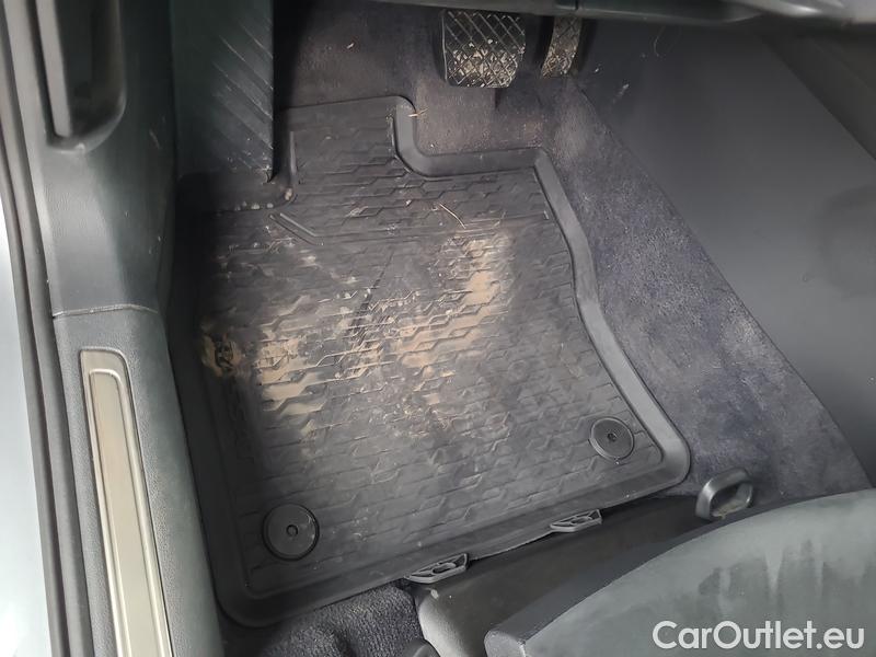  Volkswagen  Passat  7 (2014) Pas.Var.2.0TDI 140 Highline AT #12