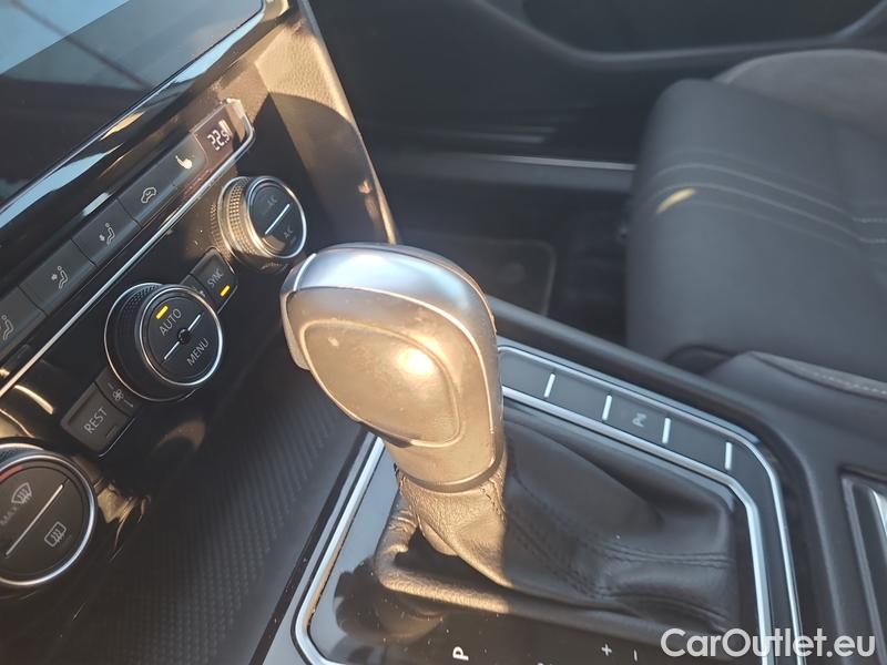  Volkswagen  Passat  Variant (CB5) (2019) Pas.Var.2.0TSI 200 Alltr.4M AT #5