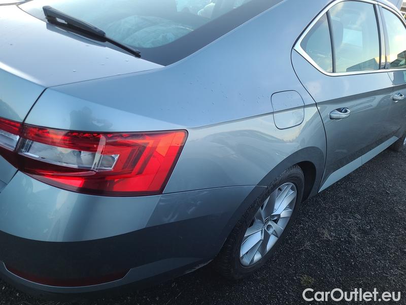  Skoda  Superb  2 (2008) Supe.FL2.0TDI 110 Ambition AT #13