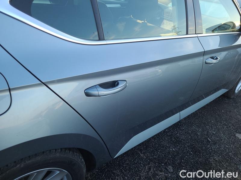  Skoda  Superb  2 (2008) Supe.FL2.0TDI 110 Ambition AT #14