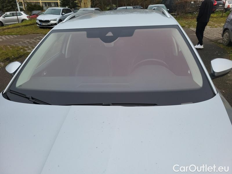  Skoda  Superb  Combi (3V5)(2015) Su.C.2.0TDI 147 4x4 Style Aut #1