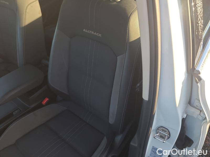  Volkswagen  Passat  Variant (CB5) (2019) Pas.Var.2.0TSI 200 Alltr.4M AT #7