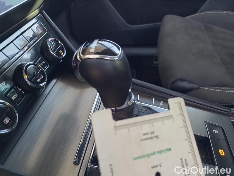  Skoda  Superb  Combi (3T5)(2010) Sup.C.FL2.0TDI 110 Style AT #3