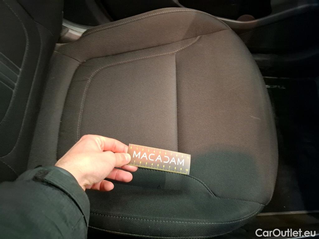  Hyundai  Tucson HYUNDAI  / 2020 / 5P / SUV 1.6 PHEV 265 HTRAC BUSINESS 4WD AUTO #35