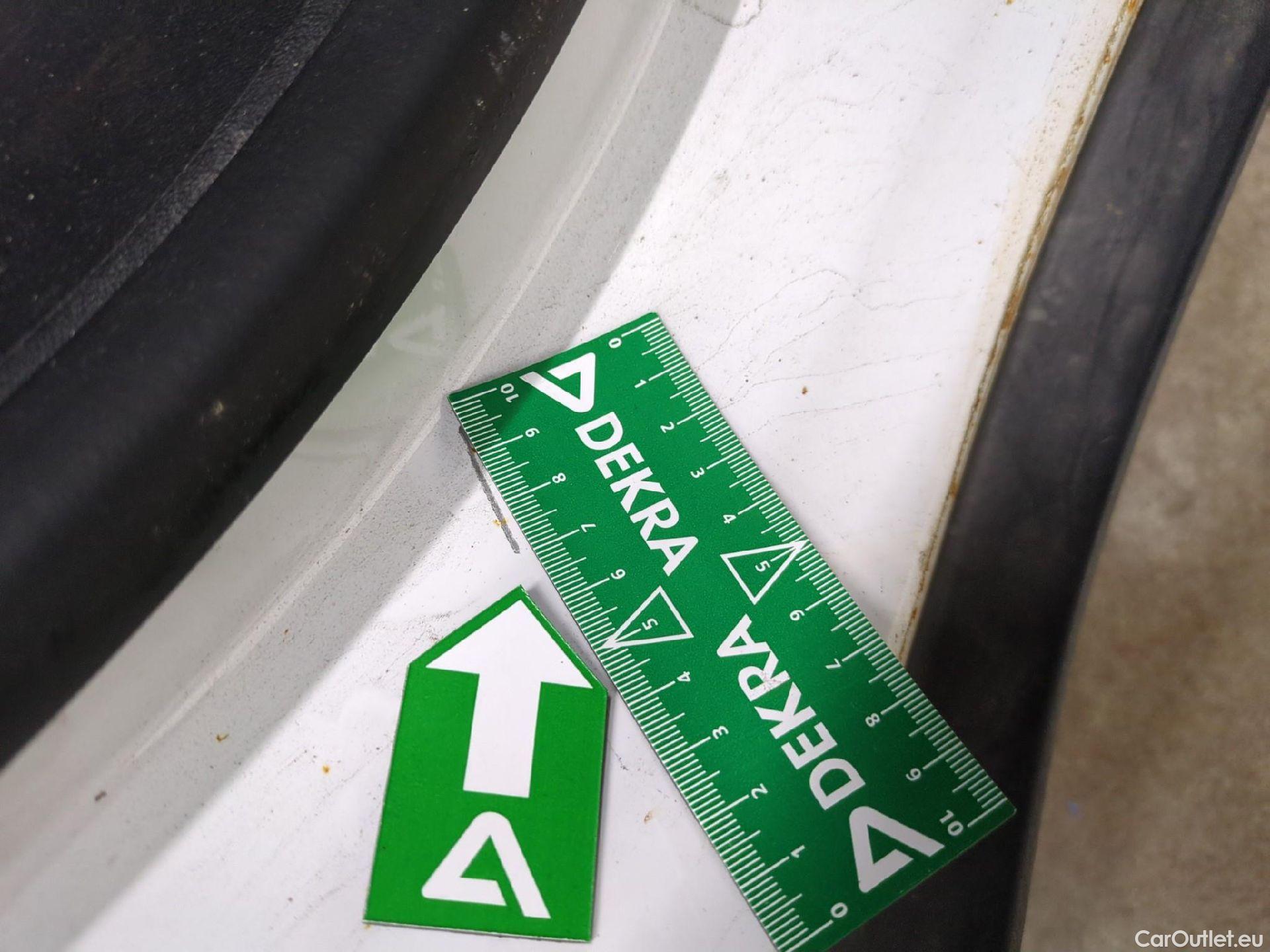  Peugeot  2008  Active Business 1.5 HDi 100CV BVM5 E6dT #14