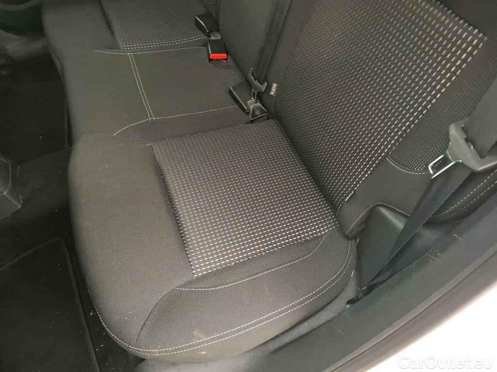  Peugeot  208  Allure Business 1.2 PureTech 110CV BVM6 E6dT #1