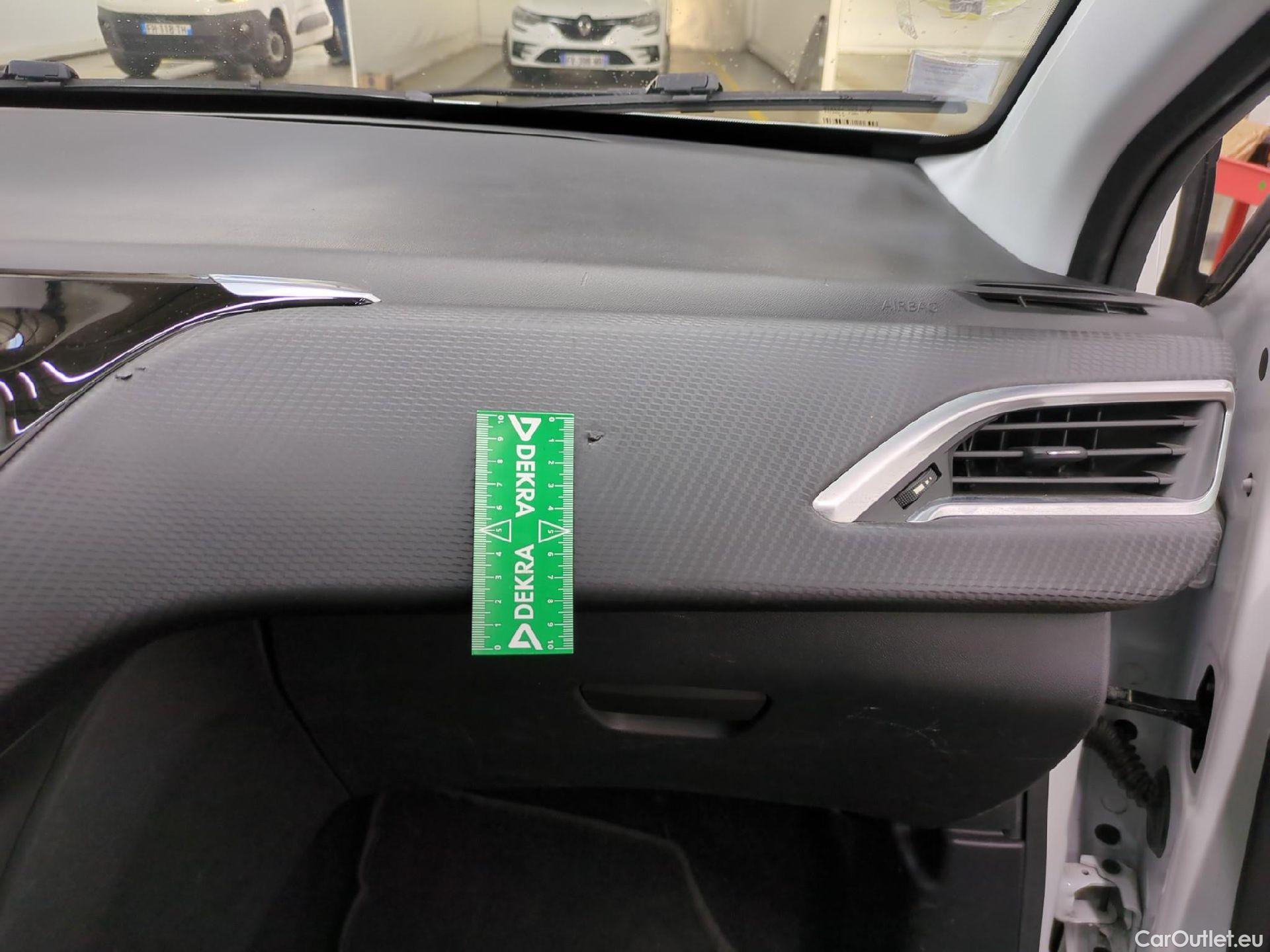  Peugeot  2008  Active Business 1.5 HDi 100CV BVM5 E6dT #7