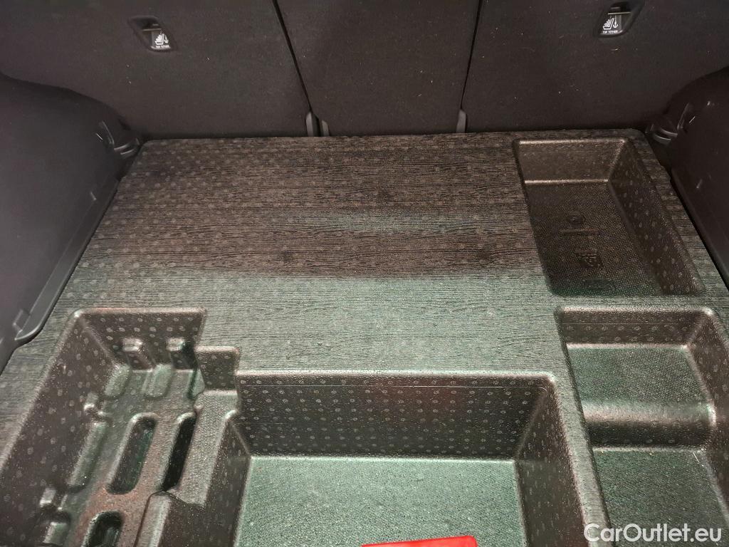  KIA  Sportage KIA  5p SUV 1.6 T-GDI 177 ISG DCT7 DESIGN 2WD #26