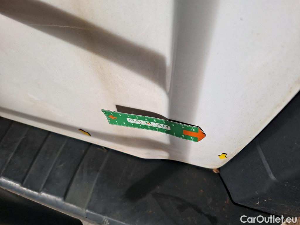  Renault  Trafic RENAULT  VU 4p Fourgon CA CF L2H1 1200 dCi 95 E6 #20