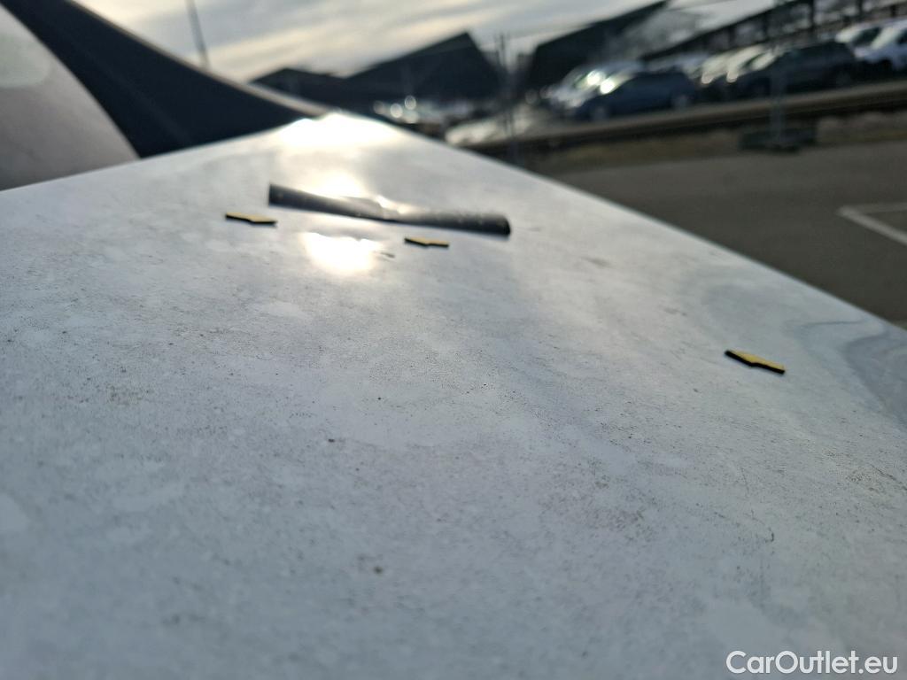  Renault  Trafic RENAULT  / 2019 / 4P / Combi Zen L1 dCi 120 S&S - 8 pl #20