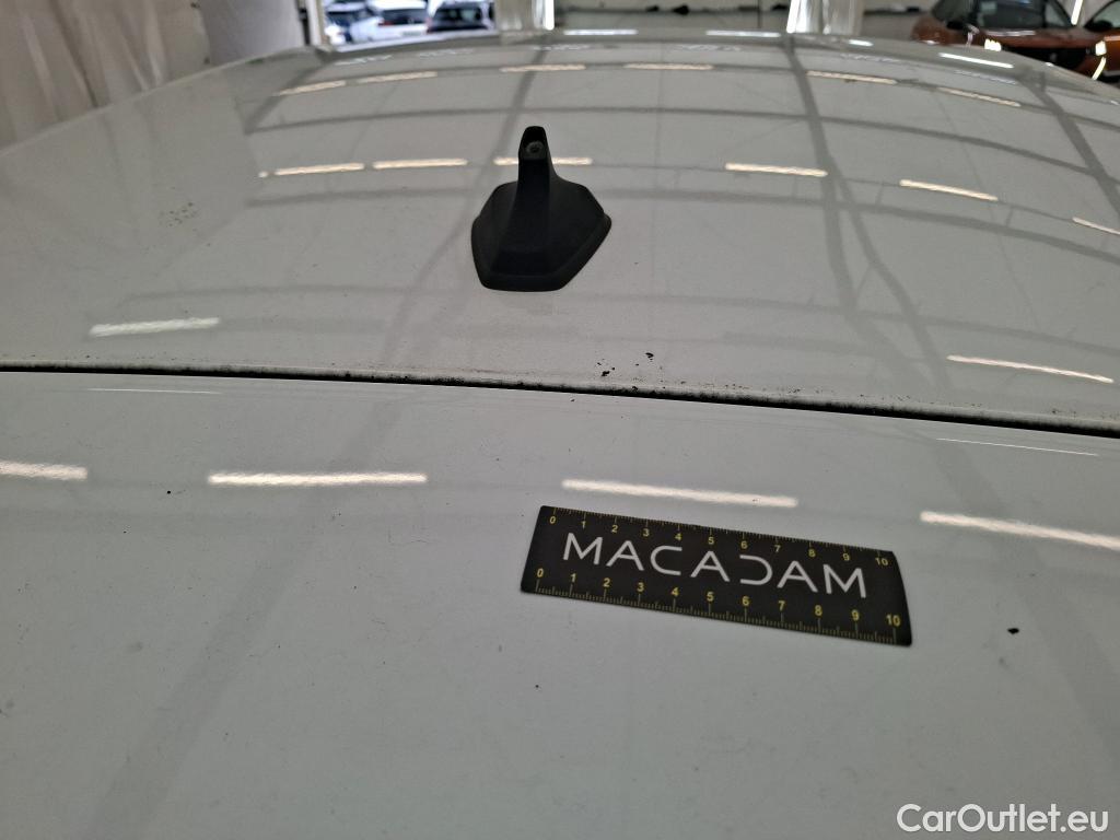  Renault  Captur  II Evolution 1.6 E-TECH Hybrid 145CV BVA6 E6d #8