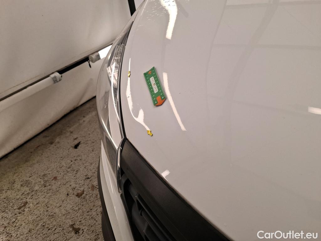  Renault  Trafic RENAULT  VU 4p Fourgon CA CF L2H1 1200 dCi 95 E6 #30