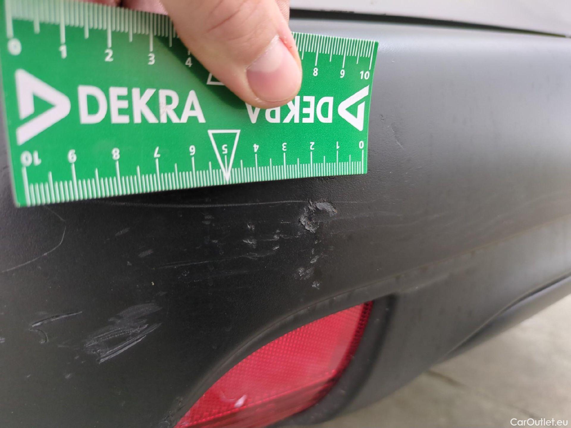  Peugeot  2008  Active Business 1.5 HDi 100CV BVM5 E6dT #17