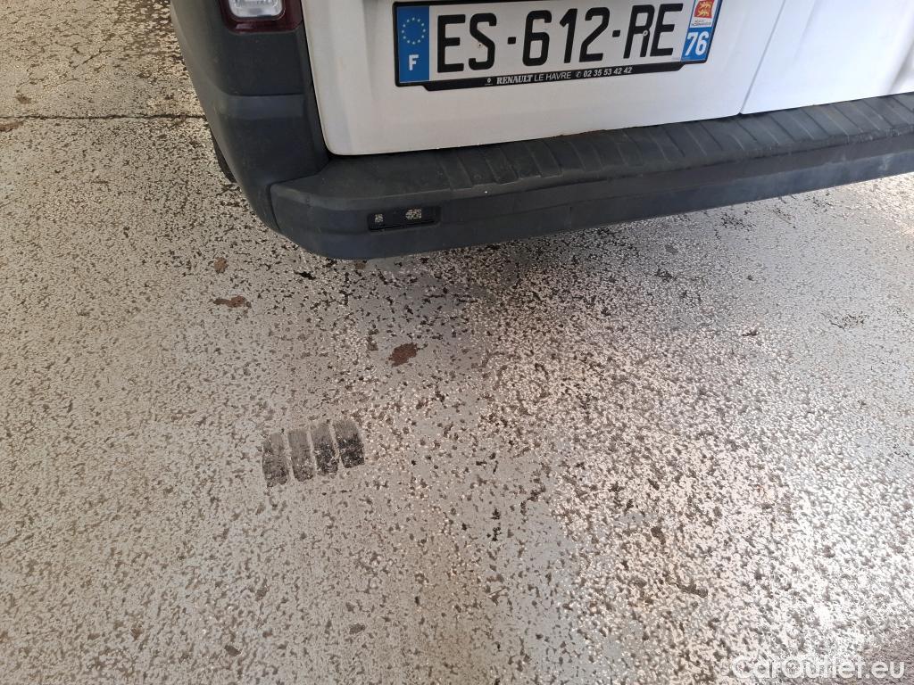  Renault  Trafic RENAULT  VU 4p Fourgon CA CF L2H1 1200 dCi 95 E6 #77
