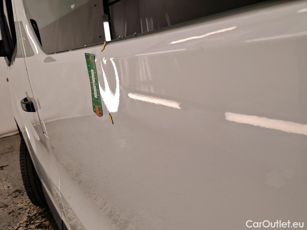  Renault  Trafic RENAULT  VU 4p Fourgon CA CF L2H1 1200 dCi 95 E6 #44