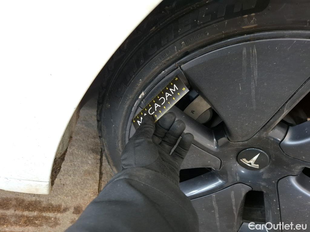  Tesla  Model 3 TESLA  / 2018 / 4P / Berline Grande Autonomie #9