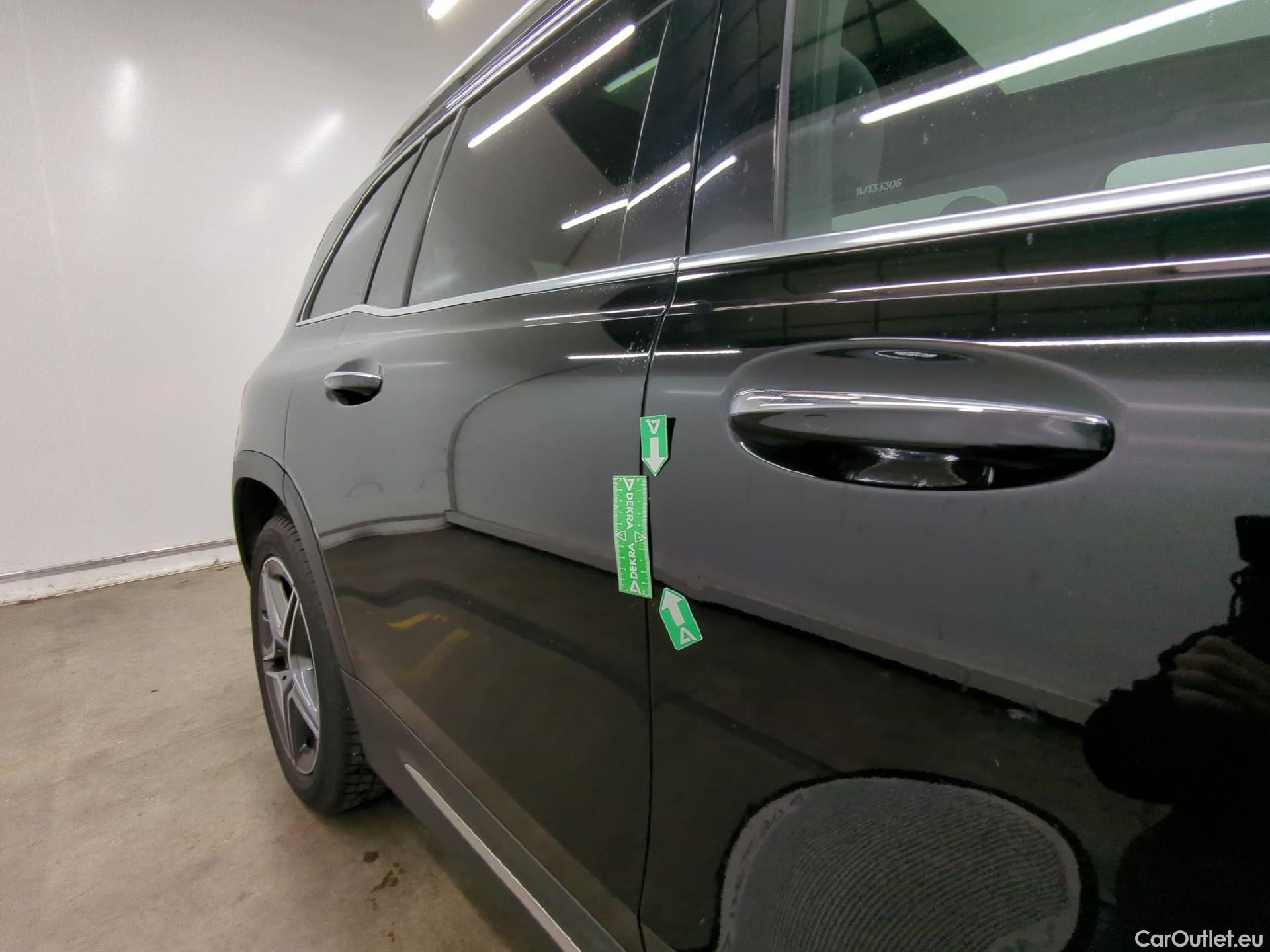  Mercedes  GLB MERCEDES-BENZ  / 2019 / 5P / SUV  220 d AMG Line 4Matic #15