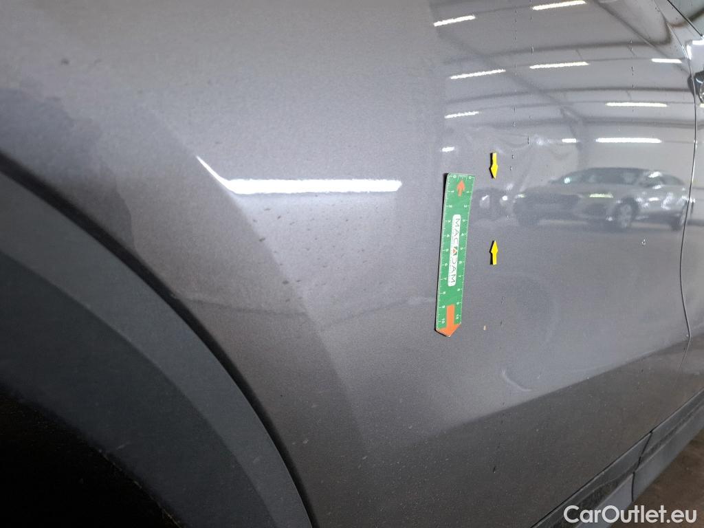  Mercedes  GLA MERCEDES-BENZ  / 2020 / 5P / SUV 2.0  200 D BUSINESS LINE DCT #5