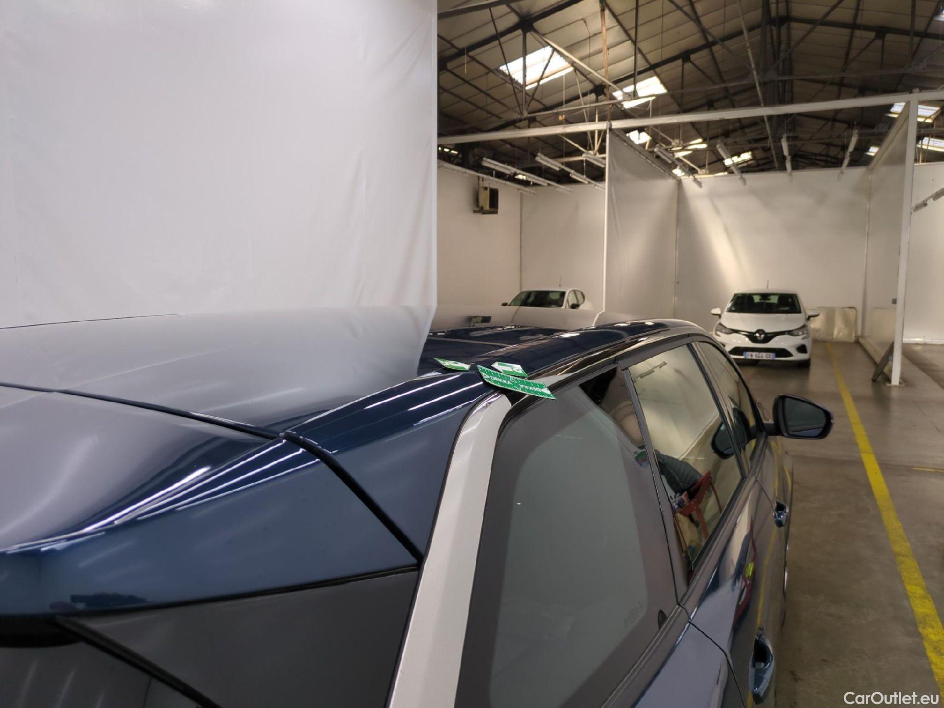  Peugeot  5008  Active Pack 1.2 PureTech 130CV BVA8 7 Sieges E6d #43