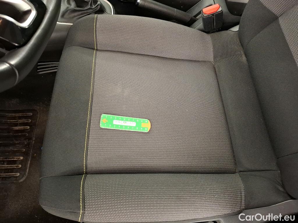  Citroen  C3  Shine Business 1.2 PureTech 110CV BVM6 E6d #17